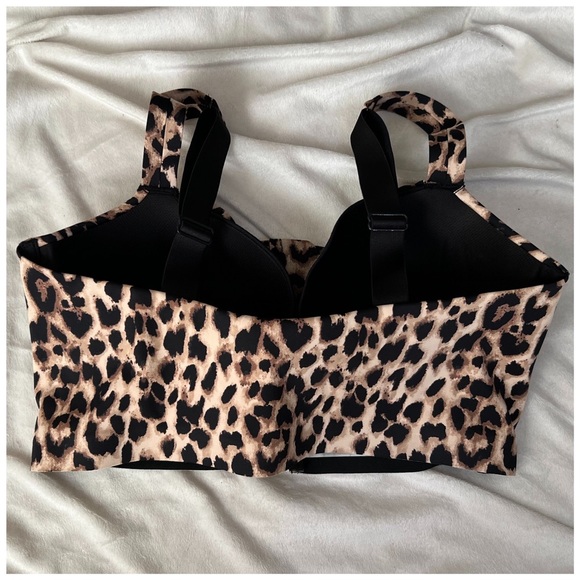 Victoria’s Secret Knockout Zip Up Sports Bra in Classic Leopard Brown size 36DD - Picture 7 of 9